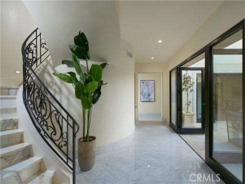 3 Del Mar , Newport Coast, CA