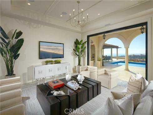 3 Del Mar , Newport Coast, CA