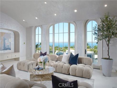 3 Island Vista , Newport Coast, CA