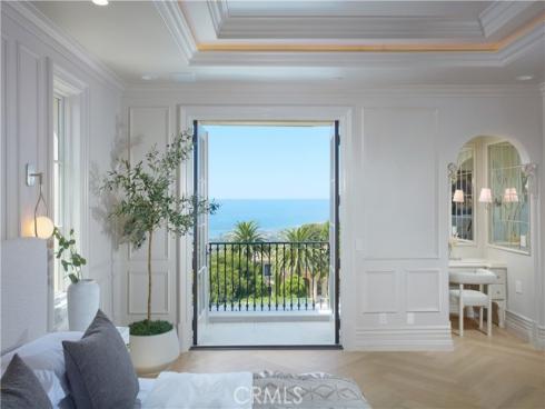 3 Island Vista , Newport Coast, CA
