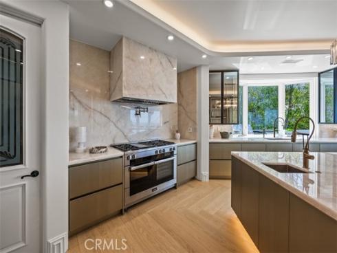 5 Sailview , Newport Coast, CA