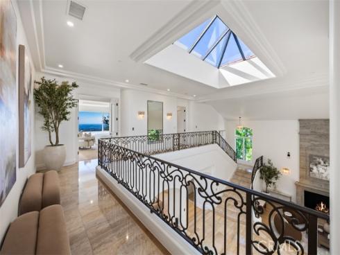 5 Sailview , Newport Coast, CA