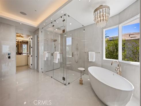 5 Sailview , Newport Coast, CA
