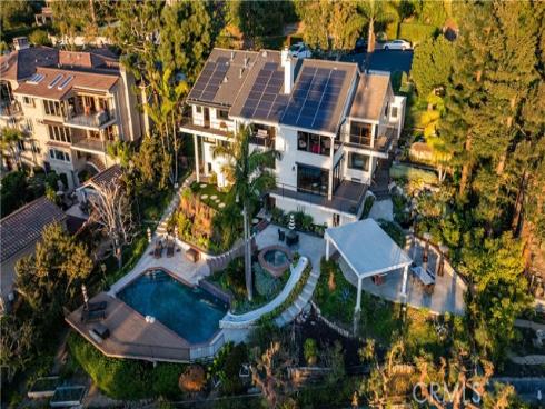 10831 Hideaway Dr , North Tustin, CA