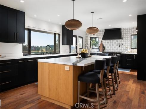 10831 Hideaway Dr , North Tustin, CA