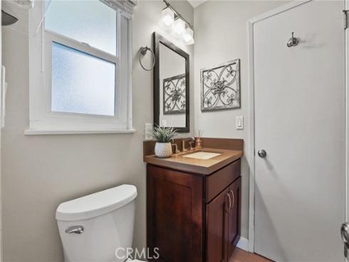 17892 Wellington Avenue, North Tustin, CA