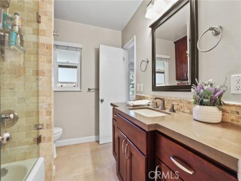 17892 Wellington Avenue, North Tustin, CA