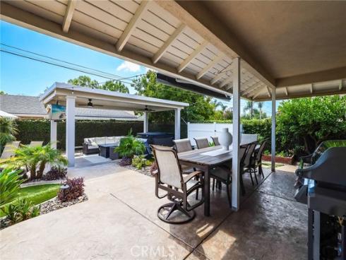 17892 Wellington Avenue, North Tustin, CA