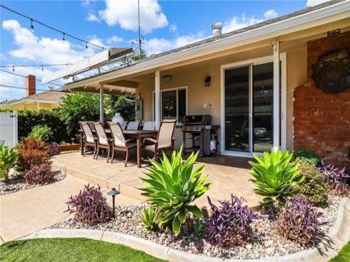 17892 Wellington Avenue, North Tustin, CA