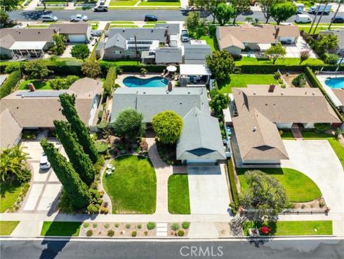 17892 Wellington Avenue, North Tustin, CA