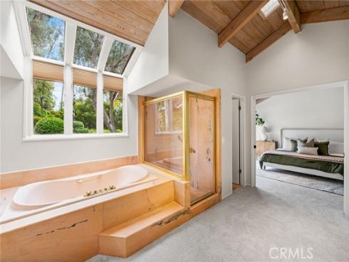 9891 Deerhaven , North Tustin, CA