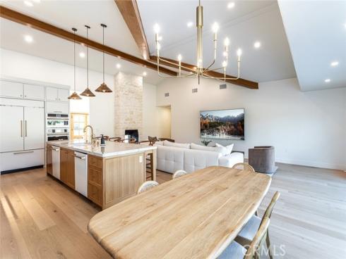 12592 Singing Wood Drive, North Tustin, CA