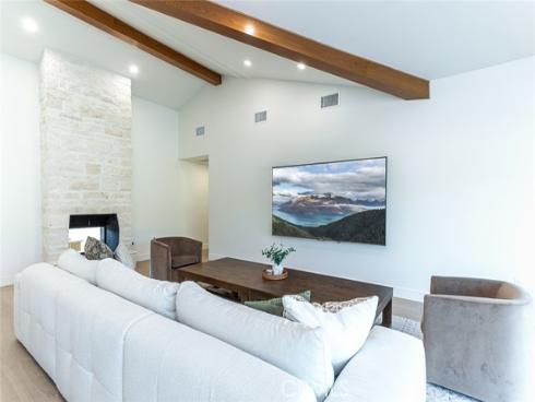 12592 Singing Wood Drive, North Tustin, CA