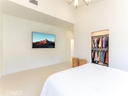 12592 Singing Wood Drive, North Tustin, CA