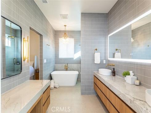 12592 Singing Wood Drive, North Tustin, CA