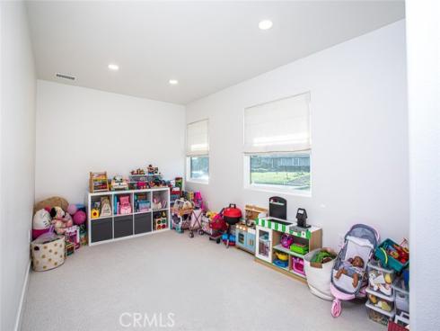 12592 Singing Wood Drive, North Tustin, CA