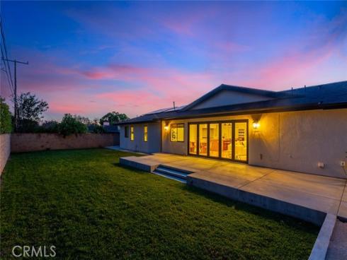 12592  Singing Wood   Drive, North Tustin, CA