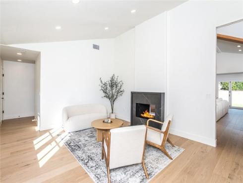 12592 Singing Wood Drive, North Tustin, CA