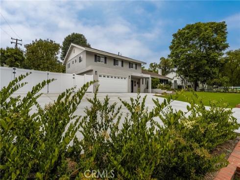 19201 Barrett Lane, North Tustin, CA