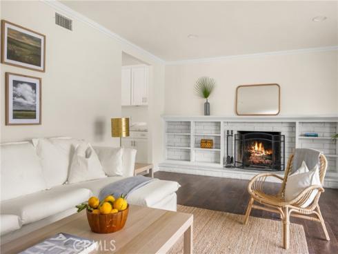 19201 Barrett Lane, North Tustin, CA