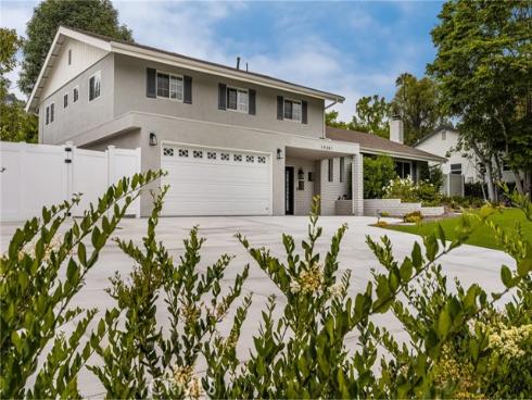 19201 Barrett Lane, North Tustin, CA