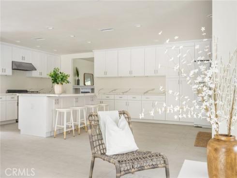 19201 Barrett Lane, North Tustin, CA