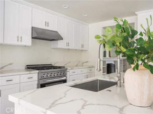 19201 Barrett Lane, North Tustin, CA