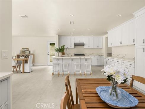 19201 Barrett Lane, North Tustin, CA