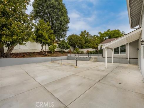 19201 Barrett Lane, North Tustin, CA