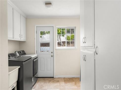 19201 Barrett Lane, North Tustin, CA