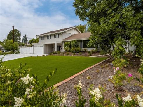 19201 Barrett Lane, North Tustin, CA