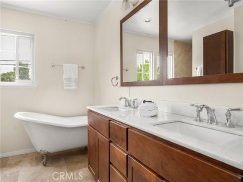 19201 Barrett Lane, North Tustin, CA