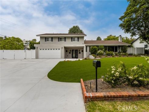 19201 Barrett Lane, North Tustin, CA