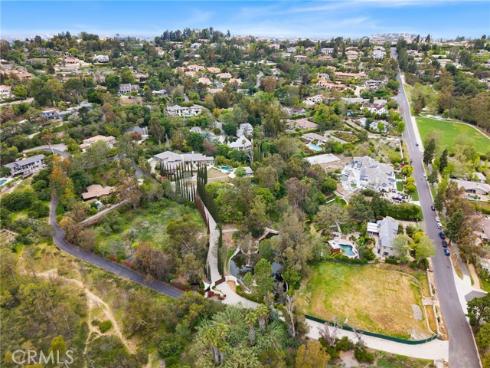 2122 Lower Lake Drive, North Tustin, CA