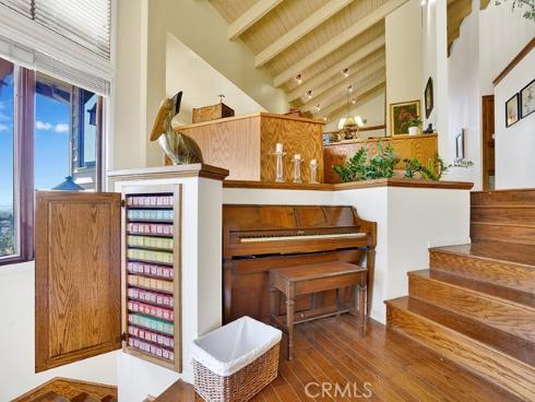 10841  Hideaway   Drive, North Tustin, CA