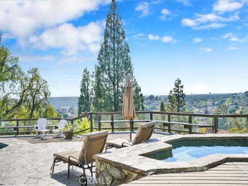 10841  Hideaway   Drive, North Tustin, CA