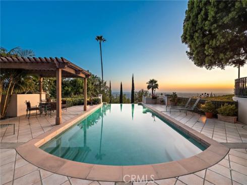 1875  La Cuesta  , North Tustin, CA