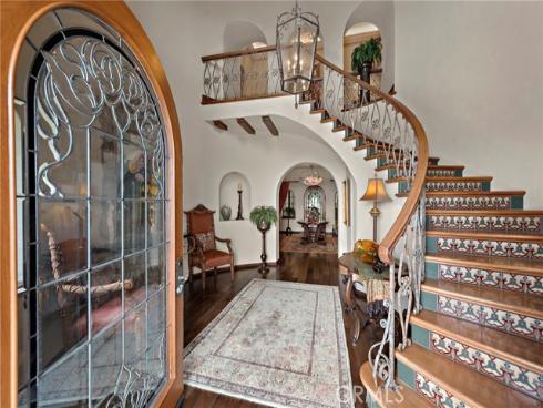 1875  La Cuesta  , North Tustin, CA