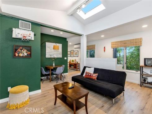 9885  Deerhaven   Drive, North Tustin, CA