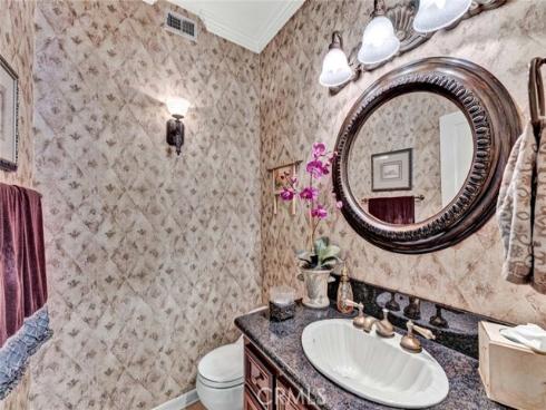 10302 Broadview Place , North Tustin, CA