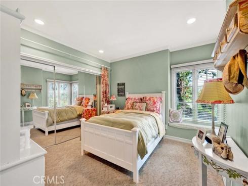 10302 Broadview Place , North Tustin, CA