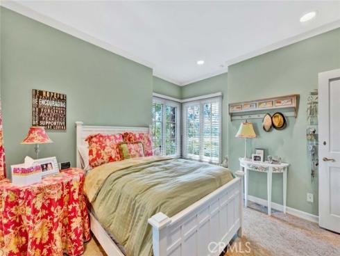 10302 Broadview Place , North Tustin, CA