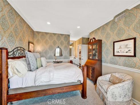 10302 Broadview Place , North Tustin, CA