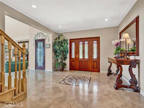 10302 Broadview Place , North Tustin, CA