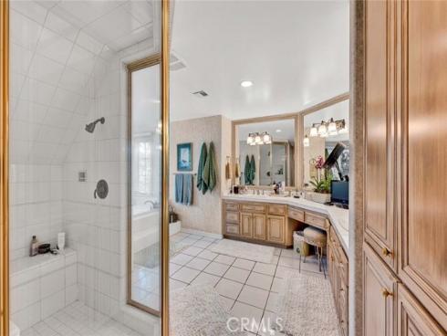 10302 Broadview Place , North Tustin, CA