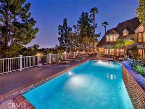10302 Broadview Place , North Tustin, CA