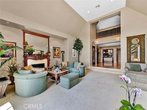 10302 Broadview Place , North Tustin, CA