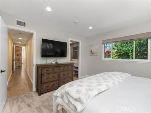 1031 Smoke Tree Lane, North Tustin, CA