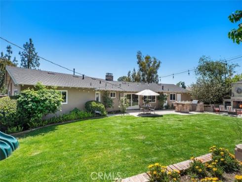 1031 Smoke Tree Lane, North Tustin, CA