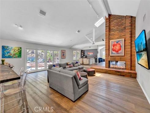 1821 Overview Circle, North Tustin, CA